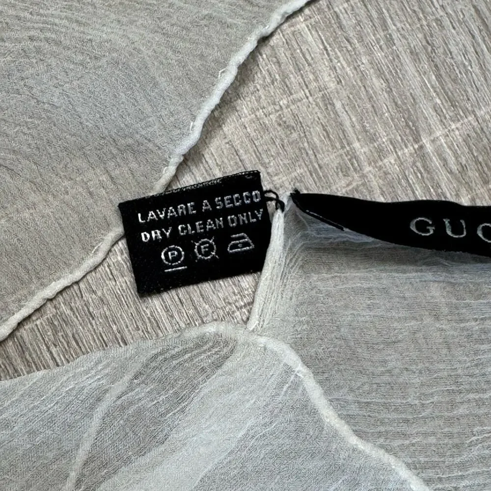 GUCCI Women’s Ivory Sheer Scarf